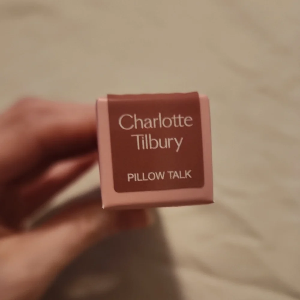 Charlotte Tilbury Matte Beauty Blush Wand